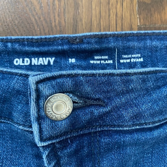 Old Navy High-Waisted Wow Wide-Leg Jeans for Women - Picture 2 of 5